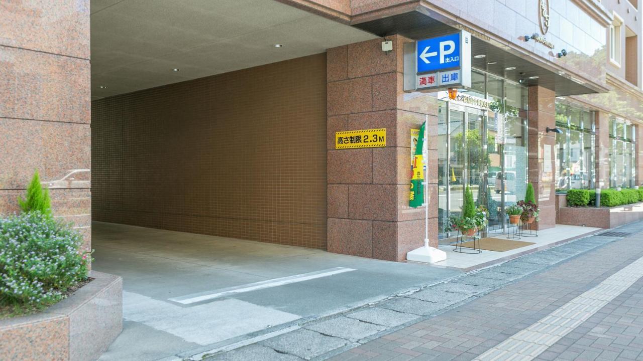 Toyoko Inn Kagoshima Chuo Eki Higashi Guchi Bagian luar foto