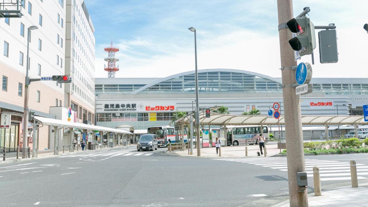 Toyoko Inn Kagoshima Chuo Eki Higashi Guchi Bagian luar foto